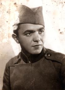 Mile Kalef in his army uniform